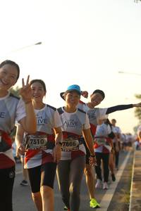 BIB: 7310, 7866
                            <button type="button" onclick="openModal(6518761)" class="btn btn-primary btn-sm float-right btn-popup" data-toggle="modal" data-target=".modal-high-quality">
                        <i class="fas fa-shopping-cart"></i> Add to Cart
                    </button>
                                            <button type="button" onclick="isThisMe(6518761, true)" class="btn btn-success btn-sm float-right btn-popup btn-isme hidden" data-toggle="tooltip" data-placement="bottom" title="นี่คือรูปของคุณใช่ไหม คลิกที่นี่เพื่อเอาเข้าอัลบั้ม">
                        <i class="fas fa-plus"></i> Add to album
                    </button>
                    <button type="button" onclick="isThisMe(6518761, false)" class="btn btn-warning btn-sm float-right btn-popup btn-isnotme hidden">
                        <i class="fas fa-ban"></i> Remove from album
                    </button>