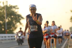 BIB: 6016
                            <button type="button" onclick="openModal(6512971)" class="btn btn-primary btn-sm float-right btn-popup" data-toggle="modal" data-target=".modal-high-quality">
                        <i class="fas fa-shopping-cart"></i> Add to Cart
                    </button>
                                            <button type="button" onclick="isThisMe(6512971, true)" class="btn btn-success btn-sm float-right btn-popup btn-isme hidden" data-toggle="tooltip" data-placement="bottom" title="นี่คือรูปของคุณใช่ไหม คลิกที่นี่เพื่อเอาเข้าอัลบั้ม">
                        <i class="fas fa-plus"></i> Add to album
                    </button>
                    <button type="button" onclick="isThisMe(6512971, false)" class="btn btn-warning btn-sm float-right btn-popup btn-isnotme hidden">
                        <i class="fas fa-ban"></i> Remove from album
                    </button>