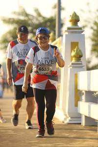 BIB: 6533
                            <button type="button" onclick="openModal(6417782)" class="btn btn-primary btn-sm float-right btn-popup" data-toggle="modal" data-target=".modal-high-quality">
                        <i class="fas fa-shopping-cart"></i> Add to Cart
                    </button>
                                            <button type="button" onclick="isThisMe(6417782, true)" class="btn btn-success btn-sm float-right btn-popup btn-isme hidden" data-toggle="tooltip" data-placement="bottom" title="นี่คือรูปของคุณใช่ไหม คลิกที่นี่เพื่อเอาเข้าอัลบั้ม">
                        <i class="fas fa-plus"></i> Add to album
                    </button>
                    <button type="button" onclick="isThisMe(6417782, false)" class="btn btn-warning btn-sm float-right btn-popup btn-isnotme hidden">
                        <i class="fas fa-ban"></i> Remove from album
                    </button>