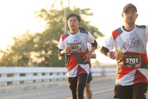 BIB: 631, 3701
                            <button type="button" onclick="openModal(6502110)" class="btn btn-primary btn-sm float-right btn-popup" data-toggle="modal" data-target=".modal-high-quality">
                        <i class="fas fa-shopping-cart"></i> Add to Cart
                    </button>
                                            <button type="button" onclick="isThisMe(6502110, true)" class="btn btn-success btn-sm float-right btn-popup btn-isme hidden" data-toggle="tooltip" data-placement="bottom" title="นี่คือรูปของคุณใช่ไหม คลิกที่นี่เพื่อเอาเข้าอัลบั้ม">
                        <i class="fas fa-plus"></i> Add to album
                    </button>
                    <button type="button" onclick="isThisMe(6502110, false)" class="btn btn-warning btn-sm float-right btn-popup btn-isnotme hidden">
                        <i class="fas fa-ban"></i> Remove from album
                    </button>