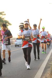 BIB: 760, 3858, 6154, 
                            <button type="button" onclick="openModal(6501182)" class="btn btn-primary btn-sm float-right btn-popup" data-toggle="modal" data-target=".modal-high-quality">
                        <i class="fas fa-shopping-cart"></i> Add to Cart
                    </button>
                                            <button type="button" onclick="isThisMe(6501182, true)" class="btn btn-success btn-sm float-right btn-popup btn-isme hidden" data-toggle="tooltip" data-placement="bottom" title="นี่คือรูปของคุณใช่ไหม คลิกที่นี่เพื่อเอาเข้าอัลบั้ม">
                        <i class="fas fa-plus"></i> Add to album
                    </button>
                    <button type="button" onclick="isThisMe(6501182, false)" class="btn btn-warning btn-sm float-right btn-popup btn-isnotme hidden">
                        <i class="fas fa-ban"></i> Remove from album
                    </button>