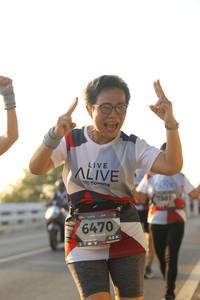 BIB: 7301, 6470
                            <button type="button" onclick="openModal(6520276)" class="btn btn-primary btn-sm float-right btn-popup" data-toggle="modal" data-target=".modal-high-quality">
                        <i class="fas fa-shopping-cart"></i> Add to Cart
                    </button>
                                            <button type="button" onclick="isThisMe(6520276, true)" class="btn btn-success btn-sm float-right btn-popup btn-isme hidden" data-toggle="tooltip" data-placement="bottom" title="นี่คือรูปของคุณใช่ไหม คลิกที่นี่เพื่อเอาเข้าอัลบั้ม">
                        <i class="fas fa-plus"></i> Add to album
                    </button>
                    <button type="button" onclick="isThisMe(6520276, false)" class="btn btn-warning btn-sm float-right btn-popup btn-isnotme hidden">
                        <i class="fas fa-ban"></i> Remove from album
                    </button>