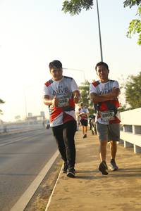 BIB: 096, 6905
                            <button type="button" onclick="openModal(6413293)" class="btn btn-primary btn-sm float-right btn-popup" data-toggle="modal" data-target=".modal-high-quality">
                        <i class="fas fa-shopping-cart"></i> Add to Cart
                    </button>
                                            <button type="button" onclick="isThisMe(6413293, true)" class="btn btn-success btn-sm float-right btn-popup btn-isme hidden" data-toggle="tooltip" data-placement="bottom" title="นี่คือรูปของคุณใช่ไหม คลิกที่นี่เพื่อเอาเข้าอัลบั้ม">
                        <i class="fas fa-plus"></i> Add to album
                    </button>
                    <button type="button" onclick="isThisMe(6413293, false)" class="btn btn-warning btn-sm float-right btn-popup btn-isnotme hidden">
                        <i class="fas fa-ban"></i> Remove from album
                    </button>