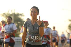 BIB: 3150, 128
                            <button type="button" onclick="openModal(6519404)" class="btn btn-primary btn-sm float-right btn-popup" data-toggle="modal" data-target=".modal-high-quality">
                        <i class="fas fa-shopping-cart"></i> Add to Cart
                    </button>
                                            <button type="button" onclick="isThisMe(6519404, true)" class="btn btn-success btn-sm float-right btn-popup btn-isme hidden" data-toggle="tooltip" data-placement="bottom" title="นี่คือรูปของคุณใช่ไหม คลิกที่นี่เพื่อเอาเข้าอัลบั้ม">
                        <i class="fas fa-plus"></i> Add to album
                    </button>
                    <button type="button" onclick="isThisMe(6519404, false)" class="btn btn-warning btn-sm float-right btn-popup btn-isnotme hidden">
                        <i class="fas fa-ban"></i> Remove from album
                    </button>