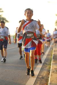 BIB: 2887, 3061, 124
                            <button type="button" onclick="openModal(6516843)" class="btn btn-primary btn-sm float-right btn-popup" data-toggle="modal" data-target=".modal-high-quality">
                        <i class="fas fa-shopping-cart"></i> Add to Cart
                    </button>
                                            <button type="button" onclick="isThisMe(6516843, true)" class="btn btn-success btn-sm float-right btn-popup btn-isme hidden" data-toggle="tooltip" data-placement="bottom" title="นี่คือรูปของคุณใช่ไหม คลิกที่นี่เพื่อเอาเข้าอัลบั้ม">
                        <i class="fas fa-plus"></i> Add to album
                    </button>
                    <button type="button" onclick="isThisMe(6516843, false)" class="btn btn-warning btn-sm float-right btn-popup btn-isnotme hidden">
                        <i class="fas fa-ban"></i> Remove from album
                    </button>