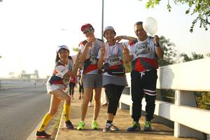 BIB: 6247, 7899, 790
                            <button type="button" onclick="openModal(6423540)" class="btn btn-primary btn-sm float-right btn-popup" data-toggle="modal" data-target=".modal-high-quality">
                        <i class="fas fa-shopping-cart"></i> Add to Cart
                    </button>
                                            <button type="button" onclick="isThisMe(6423540, true)" class="btn btn-success btn-sm float-right btn-popup btn-isme hidden" data-toggle="tooltip" data-placement="bottom" title="นี่คือรูปของคุณใช่ไหม คลิกที่นี่เพื่อเอาเข้าอัลบั้ม">
                        <i class="fas fa-plus"></i> Add to album
                    </button>
                    <button type="button" onclick="isThisMe(6423540, false)" class="btn btn-warning btn-sm float-right btn-popup btn-isnotme hidden">
                        <i class="fas fa-ban"></i> Remove from album
                    </button>