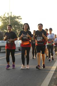 BIB: 644, 7515, 6367
                            <button type="button" onclick="openModal(6520246)" class="btn btn-primary btn-sm float-right btn-popup" data-toggle="modal" data-target=".modal-high-quality">
                        <i class="fas fa-shopping-cart"></i> Add to Cart
                    </button>
                                            <button type="button" onclick="isThisMe(6520246, true)" class="btn btn-success btn-sm float-right btn-popup btn-isme hidden" data-toggle="tooltip" data-placement="bottom" title="นี่คือรูปของคุณใช่ไหม คลิกที่นี่เพื่อเอาเข้าอัลบั้ม">
                        <i class="fas fa-plus"></i> Add to album
                    </button>
                    <button type="button" onclick="isThisMe(6520246, false)" class="btn btn-warning btn-sm float-right btn-popup btn-isnotme hidden">
                        <i class="fas fa-ban"></i> Remove from album
                    </button>