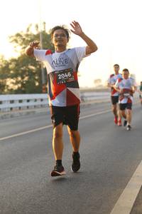 BIB: 2046
                            <button type="button" onclick="openModal(6509778)" class="btn btn-primary btn-sm float-right btn-popup" data-toggle="modal" data-target=".modal-high-quality">
                        <i class="fas fa-shopping-cart"></i> Add to Cart
                    </button>
                                            <button type="button" onclick="isThisMe(6509778, true)" class="btn btn-success btn-sm float-right btn-popup btn-isme hidden" data-toggle="tooltip" data-placement="bottom" title="นี่คือรูปของคุณใช่ไหม คลิกที่นี่เพื่อเอาเข้าอัลบั้ม">
                        <i class="fas fa-plus"></i> Add to album
                    </button>
                    <button type="button" onclick="isThisMe(6509778, false)" class="btn btn-warning btn-sm float-right btn-popup btn-isnotme hidden">
                        <i class="fas fa-ban"></i> Remove from album
                    </button>