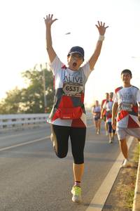 BIB: 6531, 7005
                            <button type="button" onclick="openModal(6520377)" class="btn btn-primary btn-sm float-right btn-popup" data-toggle="modal" data-target=".modal-high-quality">
                        <i class="fas fa-shopping-cart"></i> Add to Cart
                    </button>
                                            <button type="button" onclick="isThisMe(6520377, true)" class="btn btn-success btn-sm float-right btn-popup btn-isme hidden" data-toggle="tooltip" data-placement="bottom" title="นี่คือรูปของคุณใช่ไหม คลิกที่นี่เพื่อเอาเข้าอัลบั้ม">
                        <i class="fas fa-plus"></i> Add to album
                    </button>
                    <button type="button" onclick="isThisMe(6520377, false)" class="btn btn-warning btn-sm float-right btn-popup btn-isnotme hidden">
                        <i class="fas fa-ban"></i> Remove from album
                    </button>