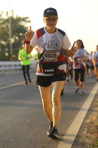 BIB: 6325
                            <button type="button" onclick="openModal(6520315)" class="btn btn-primary btn-sm float-right btn-popup" data-toggle="modal" data-target=".modal-high-quality">
                        <i class="fas fa-shopping-cart"></i> Add to Cart
                    </button>
                                            <button type="button" onclick="isThisMe(6520315, true)" class="btn btn-success btn-sm float-right btn-popup btn-isme hidden" data-toggle="tooltip" data-placement="bottom" title="นี่คือรูปของคุณใช่ไหม คลิกที่นี่เพื่อเอาเข้าอัลบั้ม">
                        <i class="fas fa-plus"></i> Add to album
                    </button>
                    <button type="button" onclick="isThisMe(6520315, false)" class="btn btn-warning btn-sm float-right btn-popup btn-isnotme hidden">
                        <i class="fas fa-ban"></i> Remove from album
                    </button>