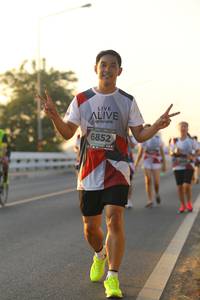 BIB: 6852
                            <button type="button" onclick="openModal(6512720)" class="btn btn-primary btn-sm float-right btn-popup" data-toggle="modal" data-target=".modal-high-quality">
                        <i class="fas fa-shopping-cart"></i> Add to Cart
                    </button>
                                            <button type="button" onclick="isThisMe(6512720, true)" class="btn btn-success btn-sm float-right btn-popup btn-isme hidden" data-toggle="tooltip" data-placement="bottom" title="นี่คือรูปของคุณใช่ไหม คลิกที่นี่เพื่อเอาเข้าอัลบั้ม">
                        <i class="fas fa-plus"></i> Add to album
                    </button>
                    <button type="button" onclick="isThisMe(6512720, false)" class="btn btn-warning btn-sm float-right btn-popup btn-isnotme hidden">
                        <i class="fas fa-ban"></i> Remove from album
                    </button>