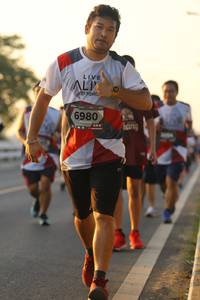 BIB: 6980
                            <button type="button" onclick="openModal(6512552)" class="btn btn-primary btn-sm float-right btn-popup" data-toggle="modal" data-target=".modal-high-quality">
                        <i class="fas fa-shopping-cart"></i> Add to Cart
                    </button>
                                            <button type="button" onclick="isThisMe(6512552, true)" class="btn btn-success btn-sm float-right btn-popup btn-isme hidden" data-toggle="tooltip" data-placement="bottom" title="นี่คือรูปของคุณใช่ไหม คลิกที่นี่เพื่อเอาเข้าอัลบั้ม">
                        <i class="fas fa-plus"></i> Add to album
                    </button>
                    <button type="button" onclick="isThisMe(6512552, false)" class="btn btn-warning btn-sm float-right btn-popup btn-isnotme hidden">
                        <i class="fas fa-ban"></i> Remove from album
                    </button>