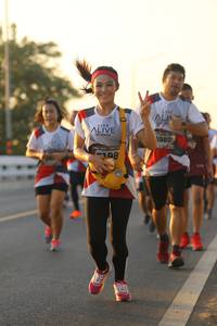 BIB: 980
                            <button type="button" onclick="openModal(6512522)" class="btn btn-primary btn-sm float-right btn-popup" data-toggle="modal" data-target=".modal-high-quality">
                        <i class="fas fa-shopping-cart"></i> Add to Cart
                    </button>
                                            <button type="button" onclick="isThisMe(6512522, true)" class="btn btn-success btn-sm float-right btn-popup btn-isme hidden" data-toggle="tooltip" data-placement="bottom" title="นี่คือรูปของคุณใช่ไหม คลิกที่นี่เพื่อเอาเข้าอัลบั้ม">
                        <i class="fas fa-plus"></i> Add to album
                    </button>
                    <button type="button" onclick="isThisMe(6512522, false)" class="btn btn-warning btn-sm float-right btn-popup btn-isnotme hidden">
                        <i class="fas fa-ban"></i> Remove from album
                    </button>