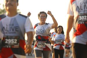 BIB: 302, 2952, 7301, 6470
                            <button type="button" onclick="openModal(6520274)" class="btn btn-primary btn-sm float-right btn-popup" data-toggle="modal" data-target=".modal-high-quality">
                        <i class="fas fa-shopping-cart"></i> Add to Cart
                    </button>
                                            <button type="button" onclick="isThisMe(6520274, true)" class="btn btn-success btn-sm float-right btn-popup btn-isme hidden" data-toggle="tooltip" data-placement="bottom" title="นี่คือรูปของคุณใช่ไหม คลิกที่นี่เพื่อเอาเข้าอัลบั้ม">
                        <i class="fas fa-plus"></i> Add to album
                    </button>
                    <button type="button" onclick="isThisMe(6520274, false)" class="btn btn-warning btn-sm float-right btn-popup btn-isnotme hidden">
                        <i class="fas fa-ban"></i> Remove from album
                    </button>