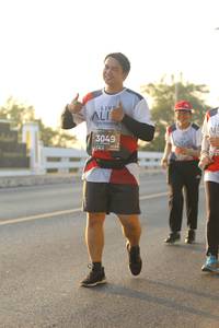 BIB: 3049
                            <button type="button" onclick="openModal(6516886)" class="btn btn-primary btn-sm float-right btn-popup" data-toggle="modal" data-target=".modal-high-quality">
                        <i class="fas fa-shopping-cart"></i> Add to Cart
                    </button>
                                            <button type="button" onclick="isThisMe(6516886, true)" class="btn btn-success btn-sm float-right btn-popup btn-isme hidden" data-toggle="tooltip" data-placement="bottom" title="นี่คือรูปของคุณใช่ไหม คลิกที่นี่เพื่อเอาเข้าอัลบั้ม">
                        <i class="fas fa-plus"></i> Add to album
                    </button>
                    <button type="button" onclick="isThisMe(6516886, false)" class="btn btn-warning btn-sm float-right btn-popup btn-isnotme hidden">
                        <i class="fas fa-ban"></i> Remove from album
                    </button>