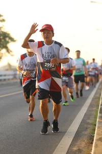 BIB: 2992
                            <button type="button" onclick="openModal(6508102)" class="btn btn-primary btn-sm float-right btn-popup" data-toggle="modal" data-target=".modal-high-quality">
                        <i class="fas fa-shopping-cart"></i> Add to Cart
                    </button>
                                            <button type="button" onclick="isThisMe(6508102, true)" class="btn btn-success btn-sm float-right btn-popup btn-isme hidden" data-toggle="tooltip" data-placement="bottom" title="นี่คือรูปของคุณใช่ไหม คลิกที่นี่เพื่อเอาเข้าอัลบั้ม">
                        <i class="fas fa-plus"></i> Add to album
                    </button>
                    <button type="button" onclick="isThisMe(6508102, false)" class="btn btn-warning btn-sm float-right btn-popup btn-isnotme hidden">
                        <i class="fas fa-ban"></i> Remove from album
                    </button>