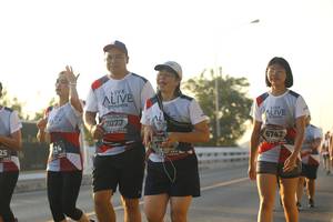 BIB: 7077, 6742
                            <button type="button" onclick="openModal(6520319)" class="btn btn-primary btn-sm float-right btn-popup" data-toggle="modal" data-target=".modal-high-quality">
                        <i class="fas fa-shopping-cart"></i> Add to Cart
                    </button>
                                            <button type="button" onclick="isThisMe(6520319, true)" class="btn btn-success btn-sm float-right btn-popup btn-isme hidden" data-toggle="tooltip" data-placement="bottom" title="นี่คือรูปของคุณใช่ไหม คลิกที่นี่เพื่อเอาเข้าอัลบั้ม">
                        <i class="fas fa-plus"></i> Add to album
                    </button>
                    <button type="button" onclick="isThisMe(6520319, false)" class="btn btn-warning btn-sm float-right btn-popup btn-isnotme hidden">
                        <i class="fas fa-ban"></i> Remove from album
                    </button>