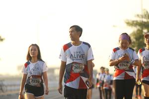 BIB: 6744, 7098, 7176
                            <button type="button" onclick="openModal(6519480)" class="btn btn-primary btn-sm float-right btn-popup" data-toggle="modal" data-target=".modal-high-quality">
                        <i class="fas fa-shopping-cart"></i> Add to Cart
                    </button>
                                            <button type="button" onclick="isThisMe(6519480, true)" class="btn btn-success btn-sm float-right btn-popup btn-isme hidden" data-toggle="tooltip" data-placement="bottom" title="นี่คือรูปของคุณใช่ไหม คลิกที่นี่เพื่อเอาเข้าอัลบั้ม">
                        <i class="fas fa-plus"></i> Add to album
                    </button>
                    <button type="button" onclick="isThisMe(6519480, false)" class="btn btn-warning btn-sm float-right btn-popup btn-isnotme hidden">
                        <i class="fas fa-ban"></i> Remove from album
                    </button>