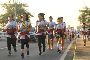 BIB: 651, 6552, 262, 6515, 3083
                            <button type="button" onclick="openModal(6519682)" class="btn btn-primary btn-sm float-right btn-popup" data-toggle="modal" data-target=".modal-high-quality">
                        <i class="fas fa-shopping-cart"></i> Add to Cart
                    </button>
                                            <button type="button" onclick="isThisMe(6519682, true)" class="btn btn-success btn-sm float-right btn-popup btn-isme hidden" data-toggle="tooltip" data-placement="bottom" title="นี่คือรูปของคุณใช่ไหม คลิกที่นี่เพื่อเอาเข้าอัลบั้ม">
                        <i class="fas fa-plus"></i> Add to album
                    </button>
                    <button type="button" onclick="isThisMe(6519682, false)" class="btn btn-warning btn-sm float-right btn-popup btn-isnotme hidden">
                        <i class="fas fa-ban"></i> Remove from album
                    </button>