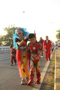 BIB: 3876
                            <button type="button" onclick="openModal(6520519)" class="btn btn-primary btn-sm float-right btn-popup" data-toggle="modal" data-target=".modal-high-quality">
                        <i class="fas fa-shopping-cart"></i> Add to Cart
                    </button>
                                            <button type="button" onclick="isThisMe(6520519, true)" class="btn btn-success btn-sm float-right btn-popup btn-isme hidden" data-toggle="tooltip" data-placement="bottom" title="นี่คือรูปของคุณใช่ไหม คลิกที่นี่เพื่อเอาเข้าอัลบั้ม">
                        <i class="fas fa-plus"></i> Add to album
                    </button>
                    <button type="button" onclick="isThisMe(6520519, false)" class="btn btn-warning btn-sm float-right btn-popup btn-isnotme hidden">
                        <i class="fas fa-ban"></i> Remove from album
                    </button>