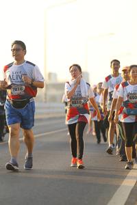 BIB: 7816, 650, 6510
                            <button type="button" onclick="openModal(6519752)" class="btn btn-primary btn-sm float-right btn-popup" data-toggle="modal" data-target=".modal-high-quality">
                        <i class="fas fa-shopping-cart"></i> Add to Cart
                    </button>
                                            <button type="button" onclick="isThisMe(6519752, true)" class="btn btn-success btn-sm float-right btn-popup btn-isme hidden" data-toggle="tooltip" data-placement="bottom" title="นี่คือรูปของคุณใช่ไหม คลิกที่นี่เพื่อเอาเข้าอัลบั้ม">
                        <i class="fas fa-plus"></i> Add to album
                    </button>
                    <button type="button" onclick="isThisMe(6519752, false)" class="btn btn-warning btn-sm float-right btn-popup btn-isnotme hidden">
                        <i class="fas fa-ban"></i> Remove from album
                    </button>