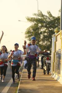 BIB: 4104, 4105
                            <button type="button" onclick="openModal(6521525)" class="btn btn-primary btn-sm float-right btn-popup" data-toggle="modal" data-target=".modal-high-quality">
                        <i class="fas fa-shopping-cart"></i> Add to Cart
                    </button>
                                            <button type="button" onclick="isThisMe(6521525, true)" class="btn btn-success btn-sm float-right btn-popup btn-isme hidden" data-toggle="tooltip" data-placement="bottom" title="นี่คือรูปของคุณใช่ไหม คลิกที่นี่เพื่อเอาเข้าอัลบั้ม">
                        <i class="fas fa-plus"></i> Add to album
                    </button>
                    <button type="button" onclick="isThisMe(6521525, false)" class="btn btn-warning btn-sm float-right btn-popup btn-isnotme hidden">
                        <i class="fas fa-ban"></i> Remove from album
                    </button>