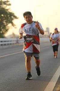 BIB: 5509
                            <button type="button" onclick="openModal(6512389)" class="btn btn-primary btn-sm float-right btn-popup" data-toggle="modal" data-target=".modal-high-quality">
                        <i class="fas fa-shopping-cart"></i> Add to Cart
                    </button>
                                            <button type="button" onclick="isThisMe(6512389, true)" class="btn btn-success btn-sm float-right btn-popup btn-isme hidden" data-toggle="tooltip" data-placement="bottom" title="นี่คือรูปของคุณใช่ไหม คลิกที่นี่เพื่อเอาเข้าอัลบั้ม">
                        <i class="fas fa-plus"></i> Add to album
                    </button>
                    <button type="button" onclick="isThisMe(6512389, false)" class="btn btn-warning btn-sm float-right btn-popup btn-isnotme hidden">
                        <i class="fas fa-ban"></i> Remove from album
                    </button>