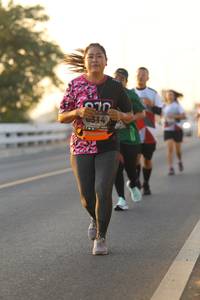 BIB: 314
                            <button type="button" onclick="openModal(6509970)" class="btn btn-primary btn-sm float-right btn-popup" data-toggle="modal" data-target=".modal-high-quality">
                        <i class="fas fa-shopping-cart"></i> Add to Cart
                    </button>
                                            <button type="button" onclick="isThisMe(6509970, true)" class="btn btn-success btn-sm float-right btn-popup btn-isme hidden" data-toggle="tooltip" data-placement="bottom" title="นี่คือรูปของคุณใช่ไหม คลิกที่นี่เพื่อเอาเข้าอัลบั้ม">
                        <i class="fas fa-plus"></i> Add to album
                    </button>
                    <button type="button" onclick="isThisMe(6509970, false)" class="btn btn-warning btn-sm float-right btn-popup btn-isnotme hidden">
                        <i class="fas fa-ban"></i> Remove from album
                    </button>