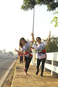 BIB: 7376, 7501
                            <button type="button" onclick="openModal(6422527)" class="btn btn-primary btn-sm float-right btn-popup" data-toggle="modal" data-target=".modal-high-quality">
                        <i class="fas fa-shopping-cart"></i> Add to Cart
                    </button>
                                            <button type="button" onclick="isThisMe(6422527, true)" class="btn btn-success btn-sm float-right btn-popup btn-isme hidden" data-toggle="tooltip" data-placement="bottom" title="นี่คือรูปของคุณใช่ไหม คลิกที่นี่เพื่อเอาเข้าอัลบั้ม">
                        <i class="fas fa-plus"></i> Add to album
                    </button>
                    <button type="button" onclick="isThisMe(6422527, false)" class="btn btn-warning btn-sm float-right btn-popup btn-isnotme hidden">
                        <i class="fas fa-ban"></i> Remove from album
                    </button>