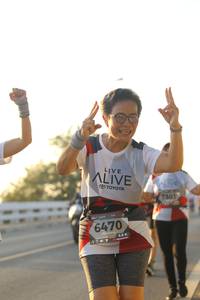 BIB: 7301, 6470
                            <button type="button" onclick="openModal(6520275)" class="btn btn-primary btn-sm float-right btn-popup" data-toggle="modal" data-target=".modal-high-quality">
                        <i class="fas fa-shopping-cart"></i> Add to Cart
                    </button>
                                            <button type="button" onclick="isThisMe(6520275, true)" class="btn btn-success btn-sm float-right btn-popup btn-isme hidden" data-toggle="tooltip" data-placement="bottom" title="นี่คือรูปของคุณใช่ไหม คลิกที่นี่เพื่อเอาเข้าอัลบั้ม">
                        <i class="fas fa-plus"></i> Add to album
                    </button>
                    <button type="button" onclick="isThisMe(6520275, false)" class="btn btn-warning btn-sm float-right btn-popup btn-isnotme hidden">
                        <i class="fas fa-ban"></i> Remove from album
                    </button>