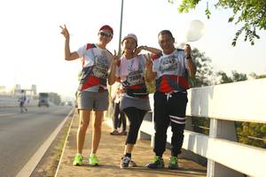 BIB: 6247, 7902, 7899
                            <button type="button" onclick="openModal(6423207)" class="btn btn-primary btn-sm float-right btn-popup" data-toggle="modal" data-target=".modal-high-quality">
                        <i class="fas fa-shopping-cart"></i> Add to Cart
                    </button>
                                            <button type="button" onclick="isThisMe(6423207, true)" class="btn btn-success btn-sm float-right btn-popup btn-isme hidden" data-toggle="tooltip" data-placement="bottom" title="นี่คือรูปของคุณใช่ไหม คลิกที่นี่เพื่อเอาเข้าอัลบั้ม">
                        <i class="fas fa-plus"></i> Add to album
                    </button>
                    <button type="button" onclick="isThisMe(6423207, false)" class="btn btn-warning btn-sm float-right btn-popup btn-isnotme hidden">
                        <i class="fas fa-ban"></i> Remove from album
                    </button>