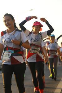 BIB: 7440, 7417
                            <button type="button" onclick="openModal(6518749)" class="btn btn-primary btn-sm float-right btn-popup" data-toggle="modal" data-target=".modal-high-quality">
                        <i class="fas fa-shopping-cart"></i> Add to Cart
                    </button>
                                            <button type="button" onclick="isThisMe(6518749, true)" class="btn btn-success btn-sm float-right btn-popup btn-isme hidden" data-toggle="tooltip" data-placement="bottom" title="นี่คือรูปของคุณใช่ไหม คลิกที่นี่เพื่อเอาเข้าอัลบั้ม">
                        <i class="fas fa-plus"></i> Add to album
                    </button>
                    <button type="button" onclick="isThisMe(6518749, false)" class="btn btn-warning btn-sm float-right btn-popup btn-isnotme hidden">
                        <i class="fas fa-ban"></i> Remove from album
                    </button>