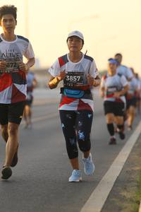 BIB: 672, 3857, 128
                            <button type="button" onclick="openModal(6512429)" class="btn btn-primary btn-sm float-right btn-popup" data-toggle="modal" data-target=".modal-high-quality">
                        <i class="fas fa-shopping-cart"></i> Add to Cart
                    </button>
                                            <button type="button" onclick="isThisMe(6512429, true)" class="btn btn-success btn-sm float-right btn-popup btn-isme hidden" data-toggle="tooltip" data-placement="bottom" title="นี่คือรูปของคุณใช่ไหม คลิกที่นี่เพื่อเอาเข้าอัลบั้ม">
                        <i class="fas fa-plus"></i> Add to album
                    </button>
                    <button type="button" onclick="isThisMe(6512429, false)" class="btn btn-warning btn-sm float-right btn-popup btn-isnotme hidden">
                        <i class="fas fa-ban"></i> Remove from album
                    </button>