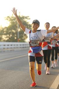 BIB: 7194, 7191
                            <button type="button" onclick="openModal(6516905)" class="btn btn-primary btn-sm float-right btn-popup" data-toggle="modal" data-target=".modal-high-quality">
                        <i class="fas fa-shopping-cart"></i> Add to Cart
                    </button>
                                            <button type="button" onclick="isThisMe(6516905, true)" class="btn btn-success btn-sm float-right btn-popup btn-isme hidden" data-toggle="tooltip" data-placement="bottom" title="นี่คือรูปของคุณใช่ไหม คลิกที่นี่เพื่อเอาเข้าอัลบั้ม">
                        <i class="fas fa-plus"></i> Add to album
                    </button>
                    <button type="button" onclick="isThisMe(6516905, false)" class="btn btn-warning btn-sm float-right btn-popup btn-isnotme hidden">
                        <i class="fas fa-ban"></i> Remove from album
                    </button>