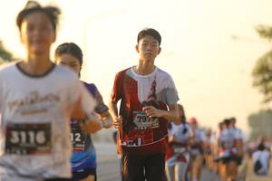 BIB: 7975, 3116
                            <button type="button" onclick="openModal(6513003)" class="btn btn-primary btn-sm float-right btn-popup" data-toggle="modal" data-target=".modal-high-quality">
                        <i class="fas fa-shopping-cart"></i> Add to Cart
                    </button>
                                            <button type="button" onclick="isThisMe(6513003, true)" class="btn btn-success btn-sm float-right btn-popup btn-isme hidden" data-toggle="tooltip" data-placement="bottom" title="นี่คือรูปของคุณใช่ไหม คลิกที่นี่เพื่อเอาเข้าอัลบั้ม">
                        <i class="fas fa-plus"></i> Add to album
                    </button>
                    <button type="button" onclick="isThisMe(6513003, false)" class="btn btn-warning btn-sm float-right btn-popup btn-isnotme hidden">
                        <i class="fas fa-ban"></i> Remove from album
                    </button>