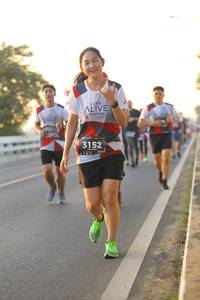 BIB: 3152, 324
                            <button type="button" onclick="openModal(6491898)" class="btn btn-primary btn-sm float-right btn-popup" data-toggle="modal" data-target=".modal-high-quality">
                        <i class="fas fa-shopping-cart"></i> Add to Cart
                    </button>
                                            <button type="button" onclick="isThisMe(6491898, true)" class="btn btn-success btn-sm float-right btn-popup btn-isme hidden" data-toggle="tooltip" data-placement="bottom" title="นี่คือรูปของคุณใช่ไหม คลิกที่นี่เพื่อเอาเข้าอัลบั้ม">
                        <i class="fas fa-plus"></i> Add to album
                    </button>
                    <button type="button" onclick="isThisMe(6491898, false)" class="btn btn-warning btn-sm float-right btn-popup btn-isnotme hidden">
                        <i class="fas fa-ban"></i> Remove from album
                    </button>