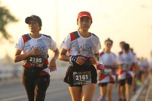 BIB: 2195, 2161, 128
                            <button type="button" onclick="openModal(6513041)" class="btn btn-primary btn-sm float-right btn-popup" data-toggle="modal" data-target=".modal-high-quality">
                        <i class="fas fa-shopping-cart"></i> Add to Cart
                    </button>
                                            <button type="button" onclick="isThisMe(6513041, true)" class="btn btn-success btn-sm float-right btn-popup btn-isme hidden" data-toggle="tooltip" data-placement="bottom" title="นี่คือรูปของคุณใช่ไหม คลิกที่นี่เพื่อเอาเข้าอัลบั้ม">
                        <i class="fas fa-plus"></i> Add to album
                    </button>
                    <button type="button" onclick="isThisMe(6513041, false)" class="btn btn-warning btn-sm float-right btn-popup btn-isnotme hidden">
                        <i class="fas fa-ban"></i> Remove from album
                    </button>