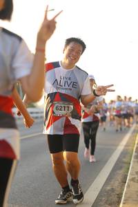 BIB: 6211
                            <button type="button" onclick="openModal(6517955)" class="btn btn-primary btn-sm float-right btn-popup" data-toggle="modal" data-target=".modal-high-quality">
                        <i class="fas fa-shopping-cart"></i> Add to Cart
                    </button>
                                            <button type="button" onclick="isThisMe(6517955, true)" class="btn btn-success btn-sm float-right btn-popup btn-isme hidden" data-toggle="tooltip" data-placement="bottom" title="นี่คือรูปของคุณใช่ไหม คลิกที่นี่เพื่อเอาเข้าอัลบั้ม">
                        <i class="fas fa-plus"></i> Add to album
                    </button>
                    <button type="button" onclick="isThisMe(6517955, false)" class="btn btn-warning btn-sm float-right btn-popup btn-isnotme hidden">
                        <i class="fas fa-ban"></i> Remove from album
                    </button>