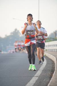 BIB: 3618, 2002
                            <button type="button" onclick="openModal(6408325)" class="btn btn-primary btn-sm float-right btn-popup" data-toggle="modal" data-target=".modal-high-quality">
                        <i class="fas fa-shopping-cart"></i> Add to Cart
                    </button>
                                            <button type="button" onclick="isThisMe(6408325, true)" class="btn btn-success btn-sm float-right btn-popup btn-isme hidden" data-toggle="tooltip" data-placement="bottom" title="นี่คือรูปของคุณใช่ไหม คลิกที่นี่เพื่อเอาเข้าอัลบั้ม">
                        <i class="fas fa-plus"></i> Add to album
                    </button>
                    <button type="button" onclick="isThisMe(6408325, false)" class="btn btn-warning btn-sm float-right btn-popup btn-isnotme hidden">
                        <i class="fas fa-ban"></i> Remove from album
                    </button>