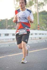 BIB: 2095, 124
                            <button type="button" onclick="openModal(6407443)" class="btn btn-primary btn-sm float-right btn-popup" data-toggle="modal" data-target=".modal-high-quality">
                        <i class="fas fa-shopping-cart"></i> Add to Cart
                    </button>
                                            <button type="button" onclick="isThisMe(6407443, true)" class="btn btn-success btn-sm float-right btn-popup btn-isme hidden" data-toggle="tooltip" data-placement="bottom" title="นี่คือรูปของคุณใช่ไหม คลิกที่นี่เพื่อเอาเข้าอัลบั้ม">
                        <i class="fas fa-plus"></i> Add to album
                    </button>
                    <button type="button" onclick="isThisMe(6407443, false)" class="btn btn-warning btn-sm float-right btn-popup btn-isnotme hidden">
                        <i class="fas fa-ban"></i> Remove from album
                    </button>