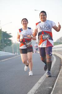 BIB: 3798, 3887
                            <button type="button" onclick="openModal(6409412)" class="btn btn-primary btn-sm float-right btn-popup" data-toggle="modal" data-target=".modal-high-quality">
                        <i class="fas fa-shopping-cart"></i> Add to Cart
                    </button>
                                            <button type="button" onclick="isThisMe(6409412, true)" class="btn btn-success btn-sm float-right btn-popup btn-isme hidden" data-toggle="tooltip" data-placement="bottom" title="นี่คือรูปของคุณใช่ไหม คลิกที่นี่เพื่อเอาเข้าอัลบั้ม">
                        <i class="fas fa-plus"></i> Add to album
                    </button>
                    <button type="button" onclick="isThisMe(6409412, false)" class="btn btn-warning btn-sm float-right btn-popup btn-isnotme hidden">
                        <i class="fas fa-ban"></i> Remove from album
                    </button>