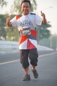 BIB: 2990, 128
                            <button type="button" onclick="openModal(6409171)" class="btn btn-primary btn-sm float-right btn-popup" data-toggle="modal" data-target=".modal-high-quality">
                        <i class="fas fa-shopping-cart"></i> Add to Cart
                    </button>
                                            <button type="button" onclick="isThisMe(6409171, true)" class="btn btn-success btn-sm float-right btn-popup btn-isme hidden" data-toggle="tooltip" data-placement="bottom" title="นี่คือรูปของคุณใช่ไหม คลิกที่นี่เพื่อเอาเข้าอัลบั้ม">
                        <i class="fas fa-plus"></i> Add to album
                    </button>
                    <button type="button" onclick="isThisMe(6409171, false)" class="btn btn-warning btn-sm float-right btn-popup btn-isnotme hidden">
                        <i class="fas fa-ban"></i> Remove from album
                    </button>