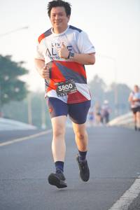 BIB: 3800
                            <button type="button" onclick="openModal(6409712)" class="btn btn-primary btn-sm float-right btn-popup" data-toggle="modal" data-target=".modal-high-quality">
                        <i class="fas fa-shopping-cart"></i> Add to Cart
                    </button>
                                            <button type="button" onclick="isThisMe(6409712, true)" class="btn btn-success btn-sm float-right btn-popup btn-isme hidden" data-toggle="tooltip" data-placement="bottom" title="นี่คือรูปของคุณใช่ไหม คลิกที่นี่เพื่อเอาเข้าอัลบั้ม">
                        <i class="fas fa-plus"></i> Add to album
                    </button>
                    <button type="button" onclick="isThisMe(6409712, false)" class="btn btn-warning btn-sm float-right btn-popup btn-isnotme hidden">
                        <i class="fas fa-ban"></i> Remove from album
                    </button>