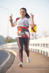 BIB: 3124
                            <button type="button" onclick="openModal(6418167)" class="btn btn-primary btn-sm float-right btn-popup" data-toggle="modal" data-target=".modal-high-quality">
                        <i class="fas fa-shopping-cart"></i> Add to Cart
                    </button>
                                            <button type="button" onclick="isThisMe(6418167, true)" class="btn btn-success btn-sm float-right btn-popup btn-isme hidden" data-toggle="tooltip" data-placement="bottom" title="นี่คือรูปของคุณใช่ไหม คลิกที่นี่เพื่อเอาเข้าอัลบั้ม">
                        <i class="fas fa-plus"></i> Add to album
                    </button>
                    <button type="button" onclick="isThisMe(6418167, false)" class="btn btn-warning btn-sm float-right btn-popup btn-isnotme hidden">
                        <i class="fas fa-ban"></i> Remove from album
                    </button>