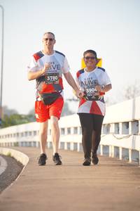 BIB: 3780, 3904
                            <button type="button" onclick="openModal(6418284)" class="btn btn-primary btn-sm float-right btn-popup" data-toggle="modal" data-target=".modal-high-quality">
                        <i class="fas fa-shopping-cart"></i> Add to Cart
                    </button>
                                            <button type="button" onclick="isThisMe(6418284, true)" class="btn btn-success btn-sm float-right btn-popup btn-isme hidden" data-toggle="tooltip" data-placement="bottom" title="นี่คือรูปของคุณใช่ไหม คลิกที่นี่เพื่อเอาเข้าอัลบั้ม">
                        <i class="fas fa-plus"></i> Add to album
                    </button>
                    <button type="button" onclick="isThisMe(6418284, false)" class="btn btn-warning btn-sm float-right btn-popup btn-isnotme hidden">
                        <i class="fas fa-ban"></i> Remove from album
                    </button>