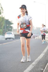 BIB: 3128
                            <button type="button" onclick="openModal(6407625)" class="btn btn-primary btn-sm float-right btn-popup" data-toggle="modal" data-target=".modal-high-quality">
                        <i class="fas fa-shopping-cart"></i> Add to Cart
                    </button>
                                            <button type="button" onclick="isThisMe(6407625, true)" class="btn btn-success btn-sm float-right btn-popup btn-isme hidden" data-toggle="tooltip" data-placement="bottom" title="นี่คือรูปของคุณใช่ไหม คลิกที่นี่เพื่อเอาเข้าอัลบั้ม">
                        <i class="fas fa-plus"></i> Add to album
                    </button>
                    <button type="button" onclick="isThisMe(6407625, false)" class="btn btn-warning btn-sm float-right btn-popup btn-isnotme hidden">
                        <i class="fas fa-ban"></i> Remove from album
                    </button>