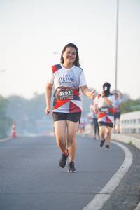 BIB: 3892
                            <button type="button" onclick="openModal(6416933)" class="btn btn-primary btn-sm float-right btn-popup" data-toggle="modal" data-target=".modal-high-quality">
                        <i class="fas fa-shopping-cart"></i> Add to Cart
                    </button>
                                            <button type="button" onclick="isThisMe(6416933, true)" class="btn btn-success btn-sm float-right btn-popup btn-isme hidden" data-toggle="tooltip" data-placement="bottom" title="นี่คือรูปของคุณใช่ไหม คลิกที่นี่เพื่อเอาเข้าอัลบั้ม">
                        <i class="fas fa-plus"></i> Add to album
                    </button>
                    <button type="button" onclick="isThisMe(6416933, false)" class="btn btn-warning btn-sm float-right btn-popup btn-isnotme hidden">
                        <i class="fas fa-ban"></i> Remove from album
                    </button>