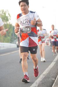 BIB: 3016, 128
                            <button type="button" onclick="openModal(6407473)" class="btn btn-primary btn-sm float-right btn-popup" data-toggle="modal" data-target=".modal-high-quality">
                        <i class="fas fa-shopping-cart"></i> Add to Cart
                    </button>
                                            <button type="button" onclick="isThisMe(6407473, true)" class="btn btn-success btn-sm float-right btn-popup btn-isme hidden" data-toggle="tooltip" data-placement="bottom" title="นี่คือรูปของคุณใช่ไหม คลิกที่นี่เพื่อเอาเข้าอัลบั้ม">
                        <i class="fas fa-plus"></i> Add to album
                    </button>
                    <button type="button" onclick="isThisMe(6407473, false)" class="btn btn-warning btn-sm float-right btn-popup btn-isnotme hidden">
                        <i class="fas fa-ban"></i> Remove from album
                    </button>