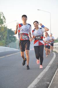 BIB: 2108, 2190
                            <button type="button" onclick="openModal(6409319)" class="btn btn-primary btn-sm float-right btn-popup" data-toggle="modal" data-target=".modal-high-quality">
                        <i class="fas fa-shopping-cart"></i> Add to Cart
                    </button>
                                            <button type="button" onclick="isThisMe(6409319, true)" class="btn btn-success btn-sm float-right btn-popup btn-isme hidden" data-toggle="tooltip" data-placement="bottom" title="นี่คือรูปของคุณใช่ไหม คลิกที่นี่เพื่อเอาเข้าอัลบั้ม">
                        <i class="fas fa-plus"></i> Add to album
                    </button>
                    <button type="button" onclick="isThisMe(6409319, false)" class="btn btn-warning btn-sm float-right btn-popup btn-isnotme hidden">
                        <i class="fas fa-ban"></i> Remove from album
                    </button>