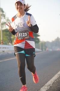 BIB: 3123, 128
                            <button type="button" onclick="openModal(6418240)" class="btn btn-primary btn-sm float-right btn-popup" data-toggle="modal" data-target=".modal-high-quality">
                        <i class="fas fa-shopping-cart"></i> Add to Cart
                    </button>
                                            <button type="button" onclick="isThisMe(6418240, true)" class="btn btn-success btn-sm float-right btn-popup btn-isme hidden" data-toggle="tooltip" data-placement="bottom" title="นี่คือรูปของคุณใช่ไหม คลิกที่นี่เพื่อเอาเข้าอัลบั้ม">
                        <i class="fas fa-plus"></i> Add to album
                    </button>
                    <button type="button" onclick="isThisMe(6418240, false)" class="btn btn-warning btn-sm float-right btn-popup btn-isnotme hidden">
                        <i class="fas fa-ban"></i> Remove from album
                    </button>